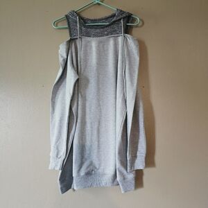 Signature Weekend Knit Sweater in Gray